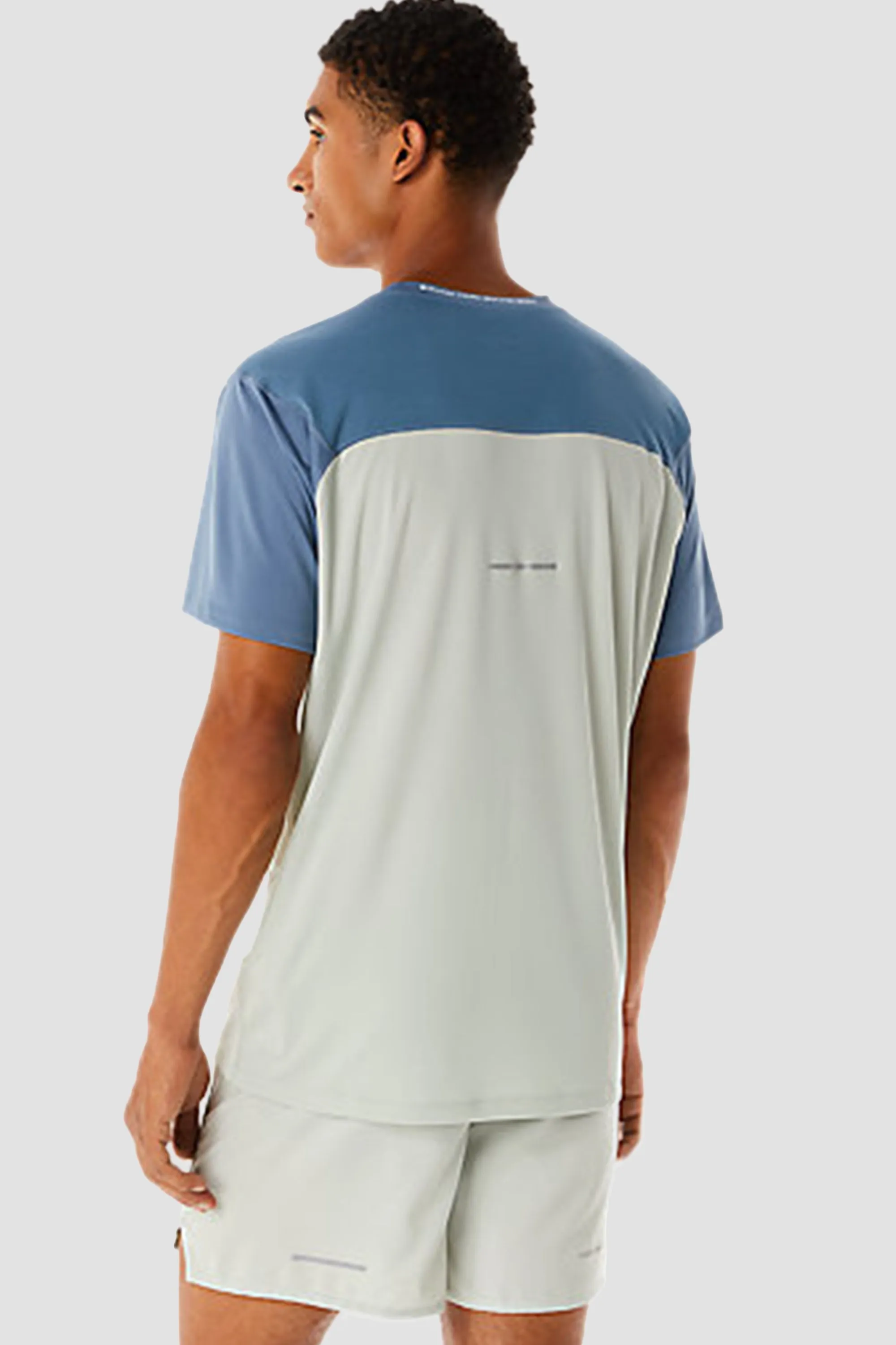 ASICS Men's Race SS Top in Steel Blue/Light Sage