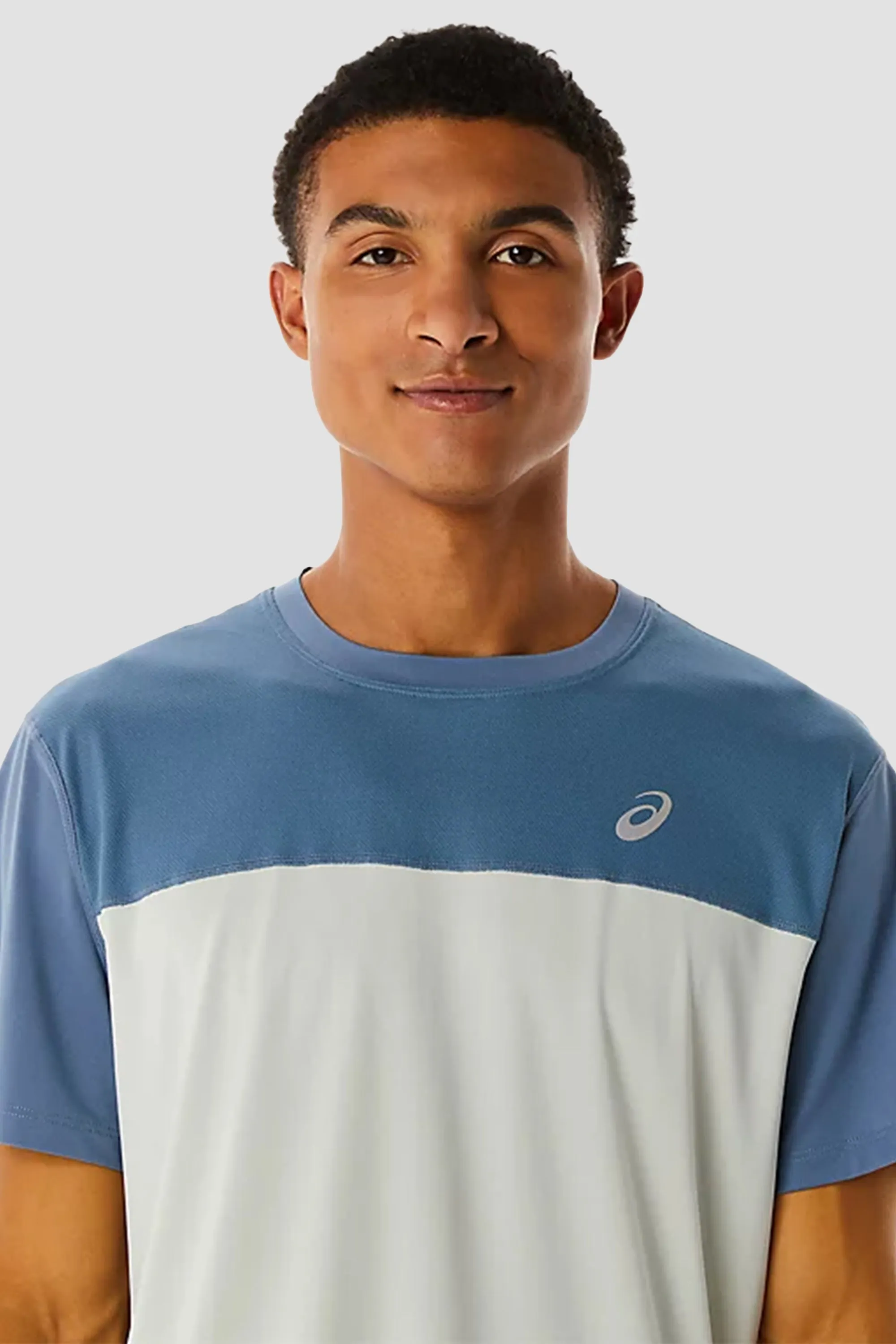 ASICS Men's Race SS Top in Steel Blue/Light Sage